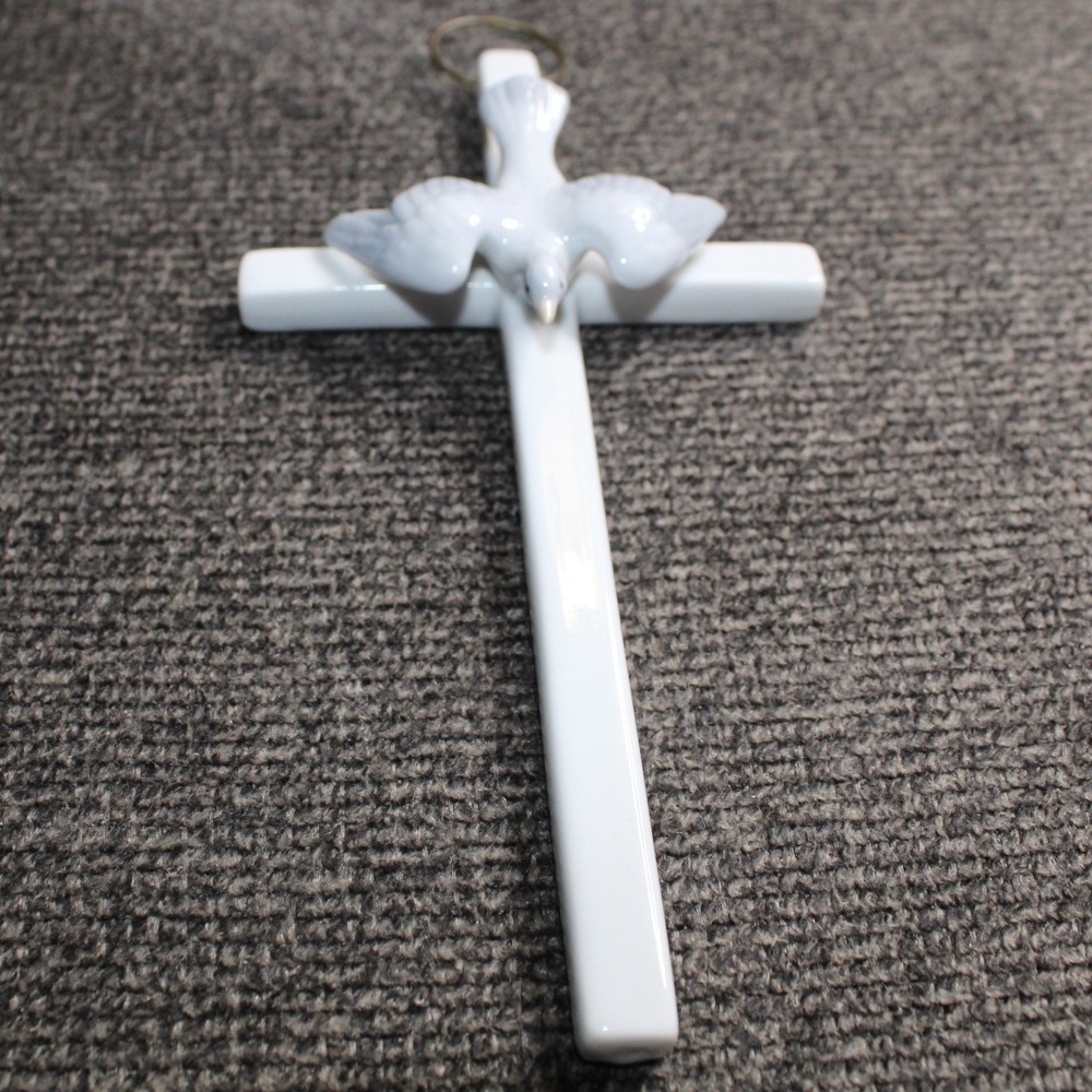 Vintage White Porcelain Cross Wall Hanging Dove Holy Spirit Religious‎ Decor